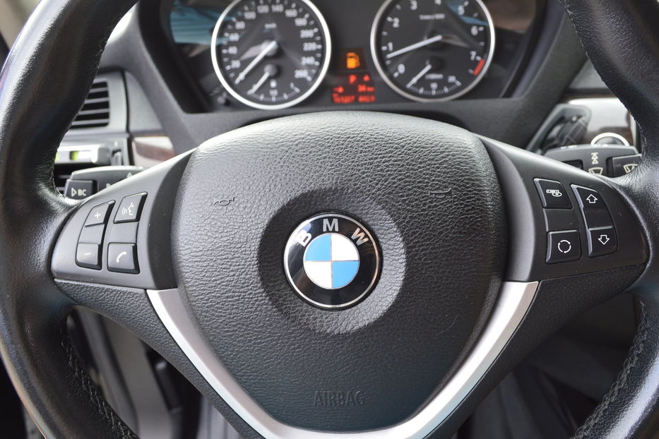 Продам BMW X5 xDrive 35i 2010 года в Одессе