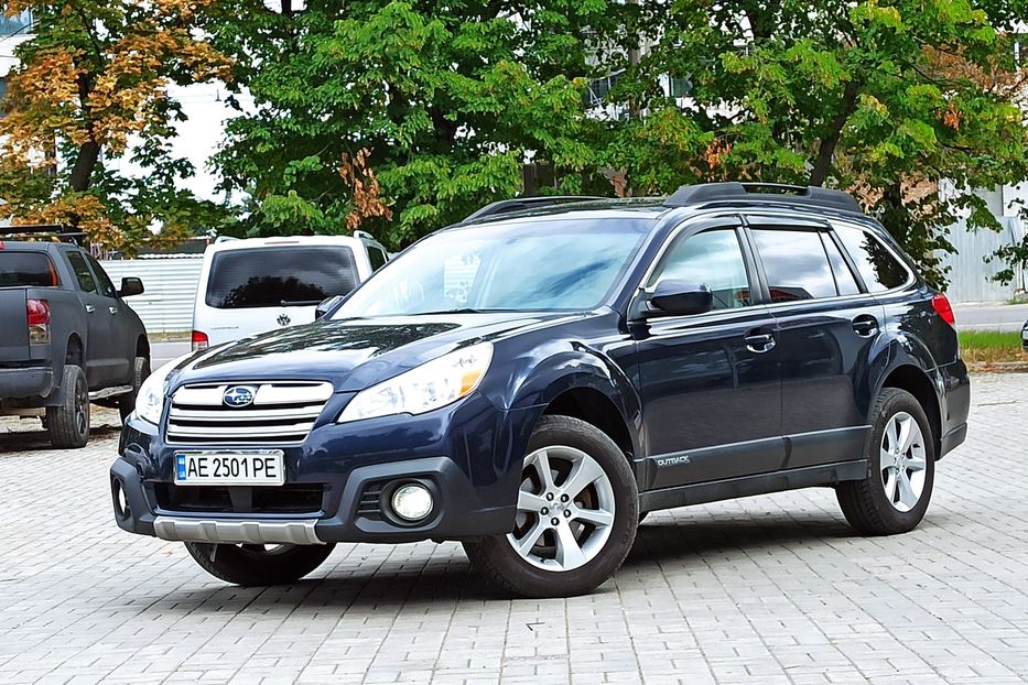 Продам Subaru Outback 2013 года в Днепре