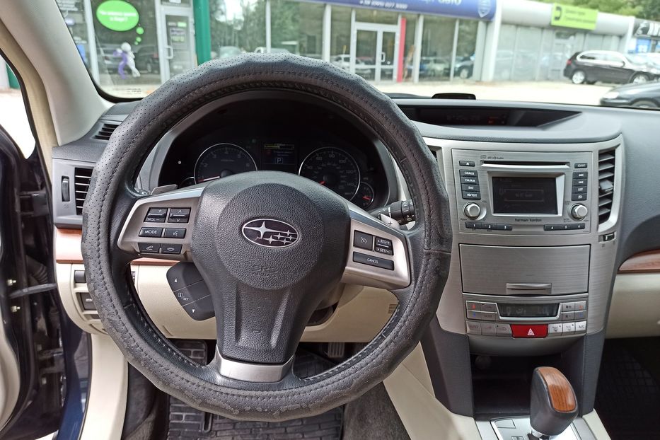 Продам Subaru Outback 2013 года в Днепре