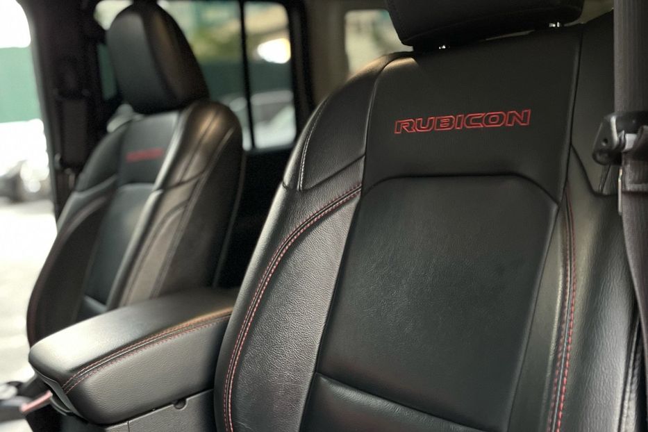 Продам Jeep Wrangler RUBICON 2018 года в Киеве