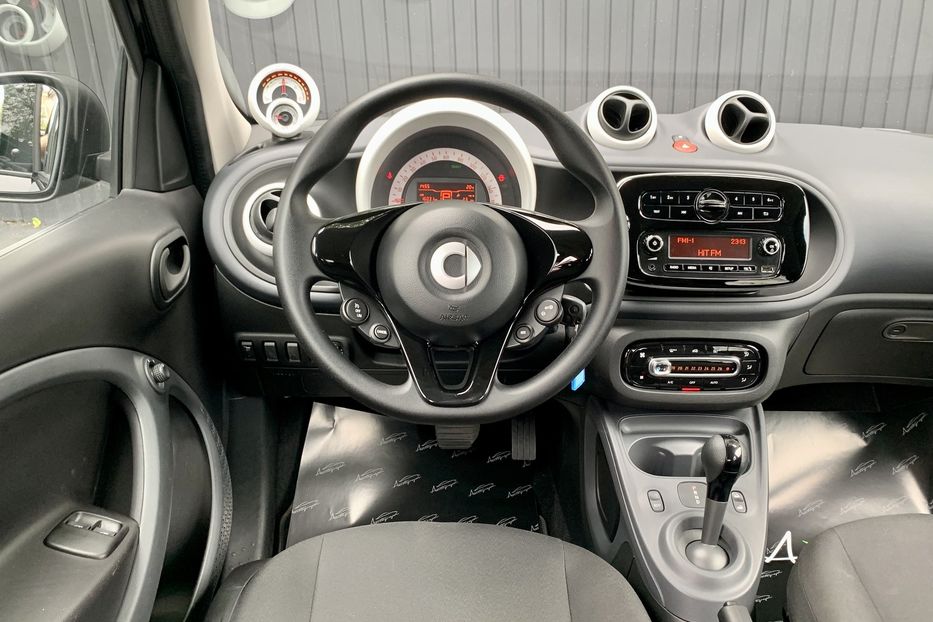 Продам Smart Forfour EQ Cabriolet 2020 года в Киеве