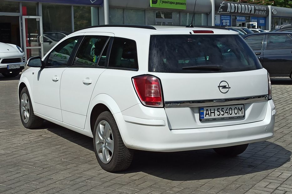 Продам Opel Astra H 2010 года в Днепре