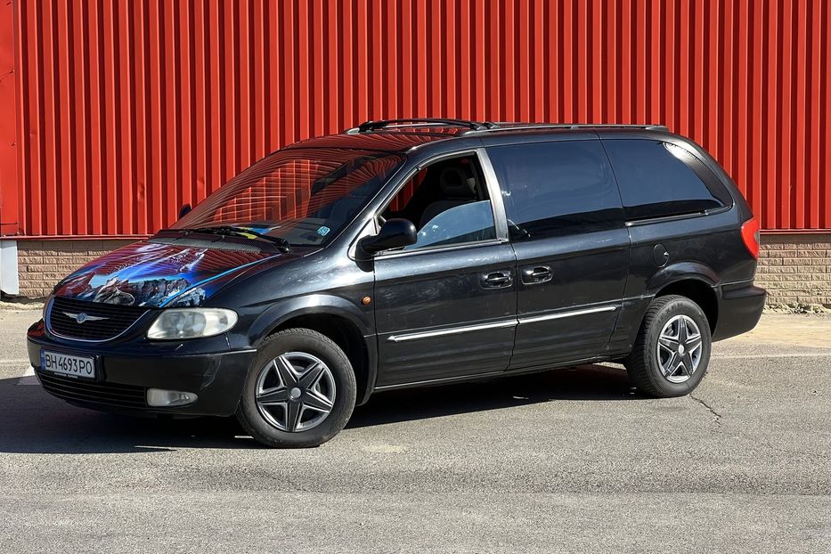 Продам Chrysler Grand Voyager Diesel full 2002 года в Одессе