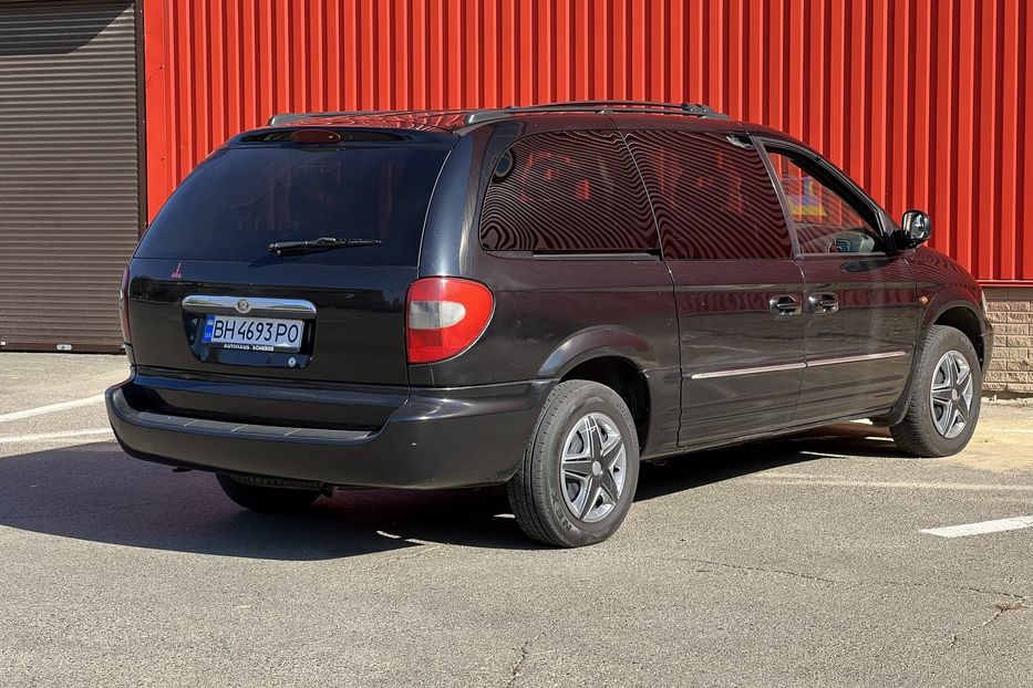 Продам Chrysler Grand Voyager Diesel full 2002 года в Одессе