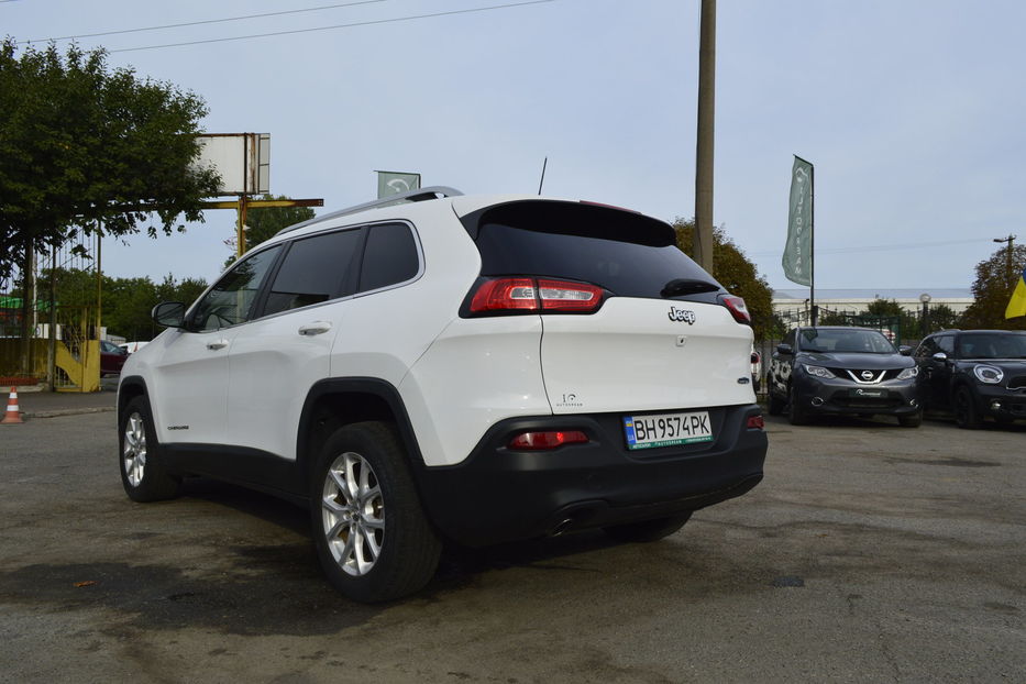 Продам Jeep Cherokee Latitude  2015 года в Одессе