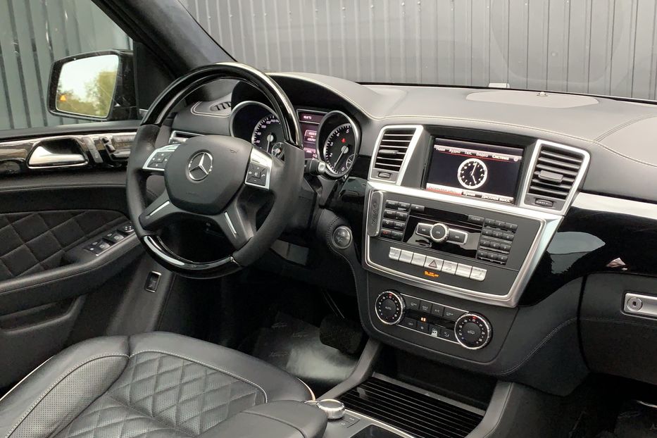 Продам Mercedes-Benz ML-Class 550 63AMG Style 2013 года в Киеве