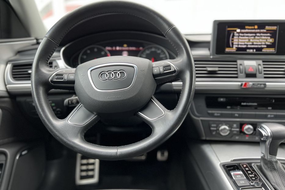 Продам Audi A6 2012 года в Киеве