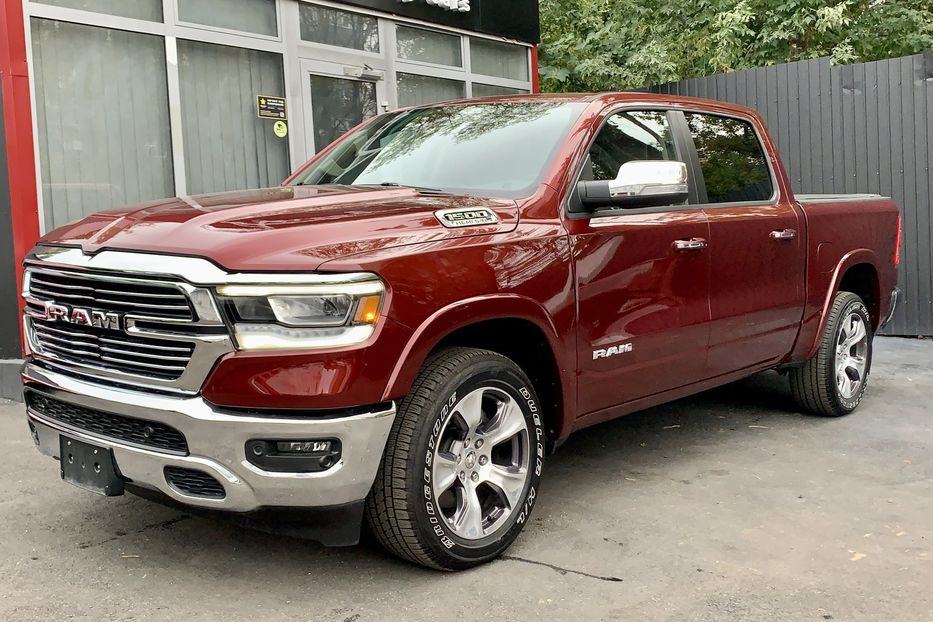 Продам Dodge RAM 1500 LARAMIE 2020 года в Киеве