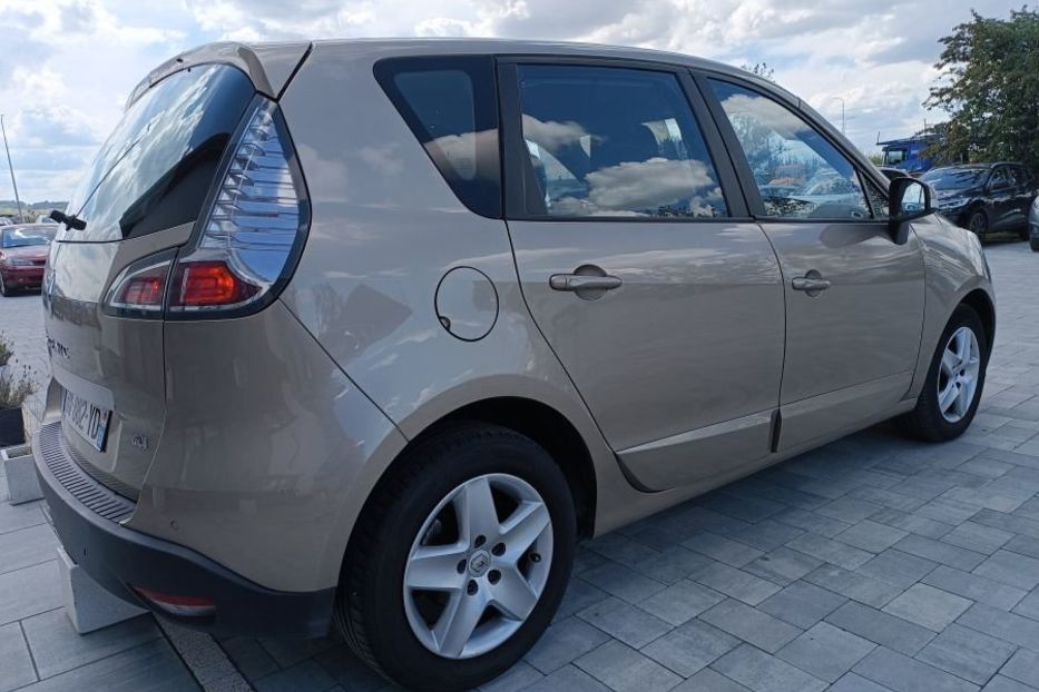 Продам Renault Scenic 1.5 dci 2015 года в Львове