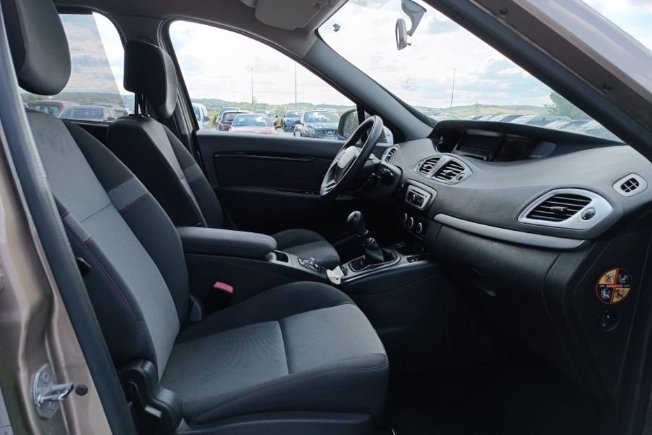 Продам Renault Scenic 1.5 dci 2015 года в Львове