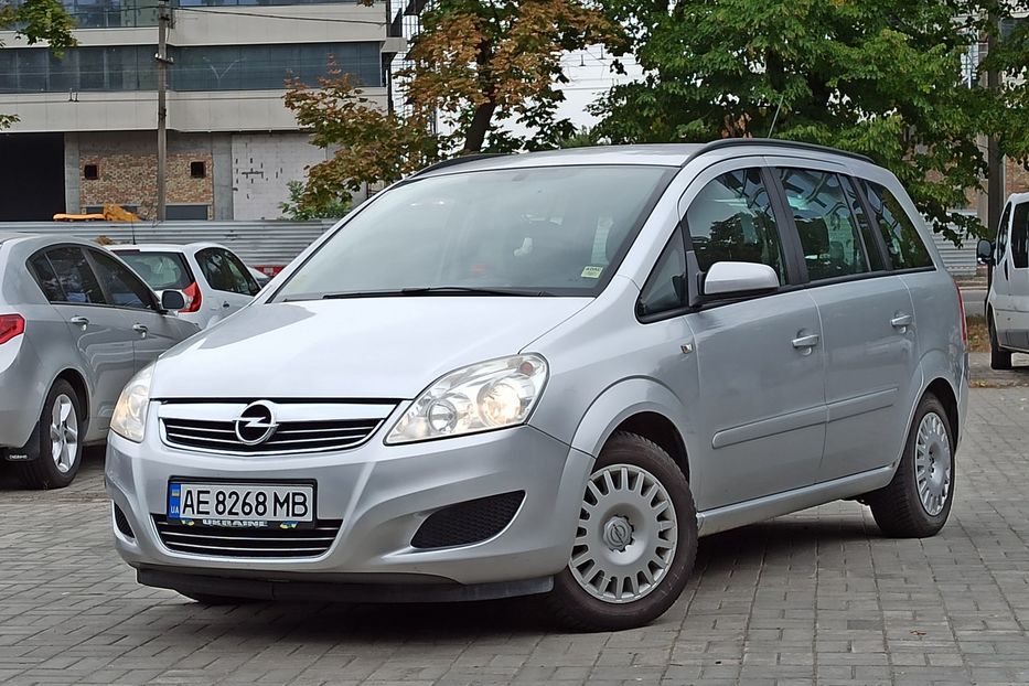 Продам Opel Zafira 2009 года в Днепре