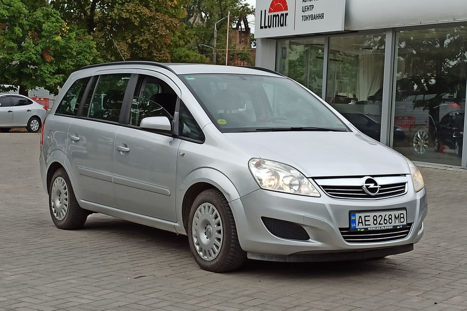 Продам Opel Zafira 2009 года в Днепре