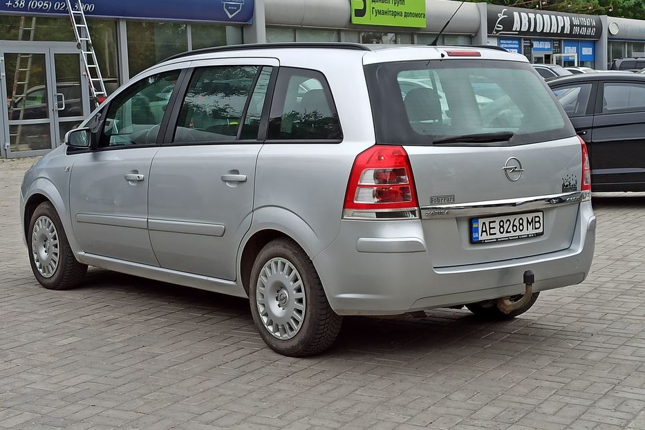 Продам Opel Zafira 2009 года в Днепре