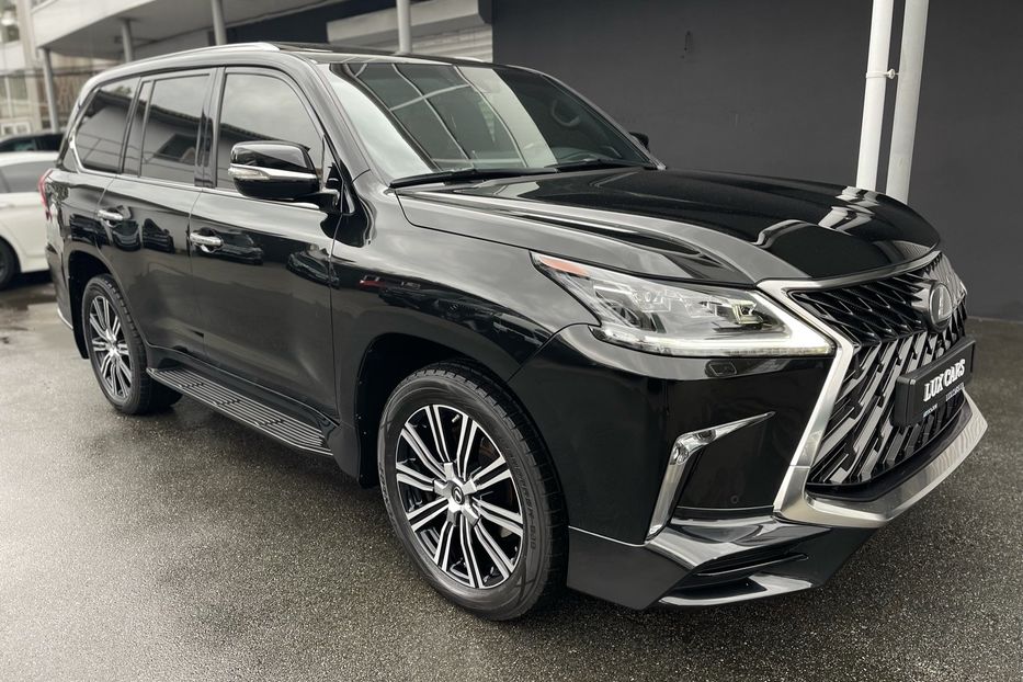 Продам Lexus LX 570 F Sport 2020 года в Киеве