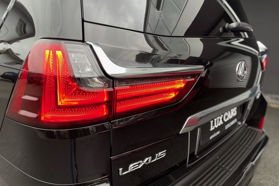 Продам Lexus LX 570 F Sport 2020 года в Киеве