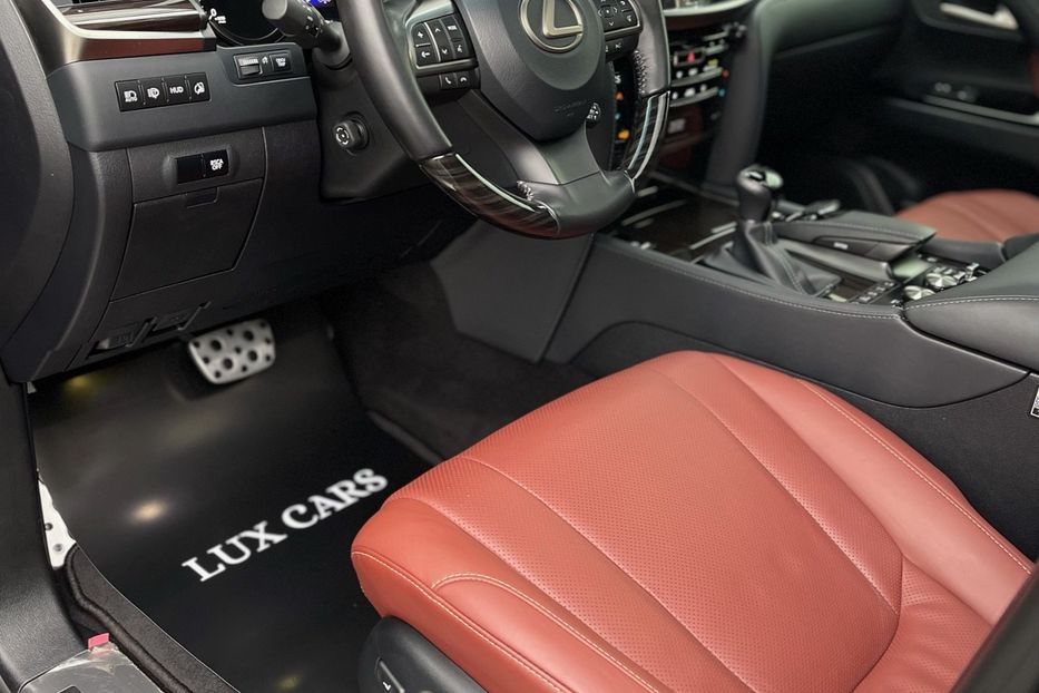Продам Lexus LX 570 F Sport 2020 года в Киеве