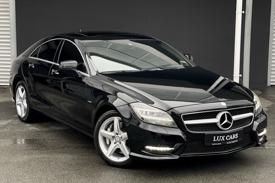 Продам Mercedes-Benz CLS-Class 550 AMG 4Matic 2012 года в Киеве