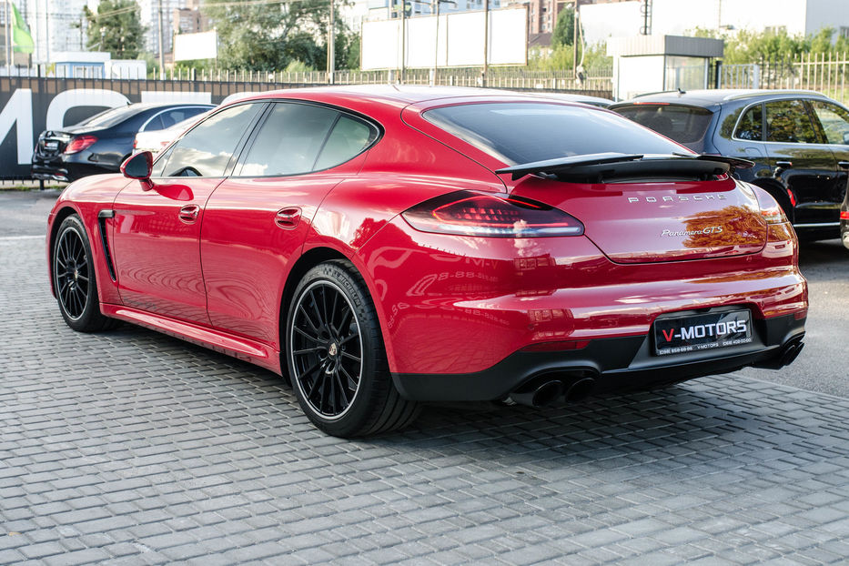 Продам Porsche Panamera GTS 2013 года в Киеве