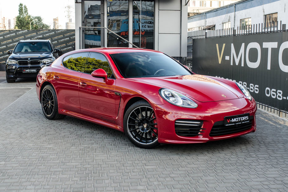 Продам Porsche Panamera GTS 2013 года в Киеве