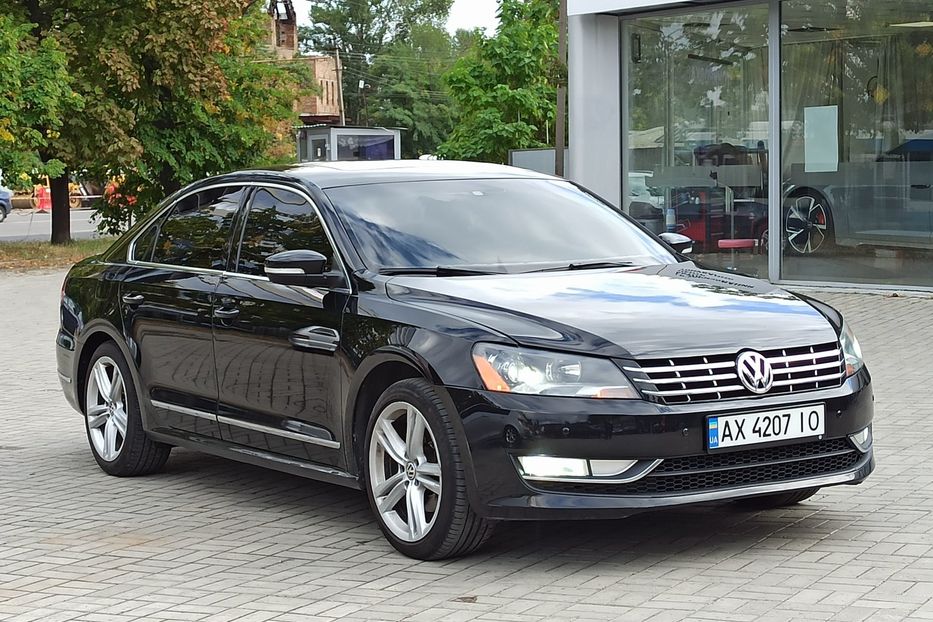 Продам Volkswagen Passat B7 SEL 2013 года в Днепре