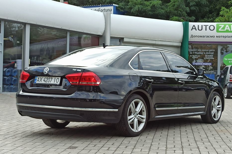 Продам Volkswagen Passat B7 SEL 2013 года в Днепре