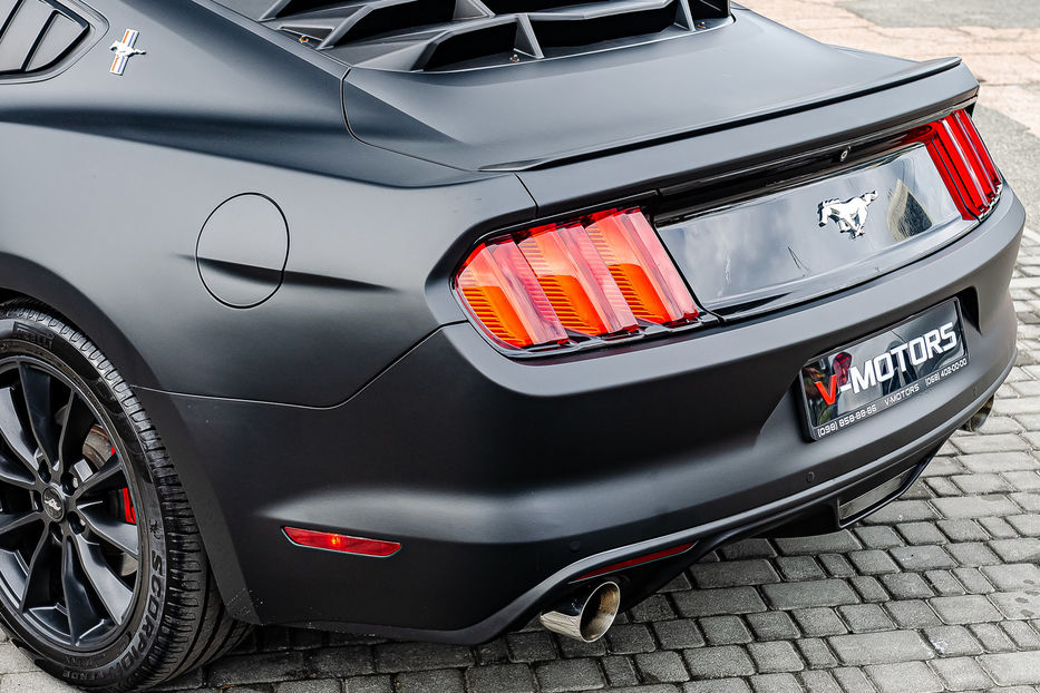 Продам Ford Mustang 2.3 EcoBoost 2015 года в Киеве