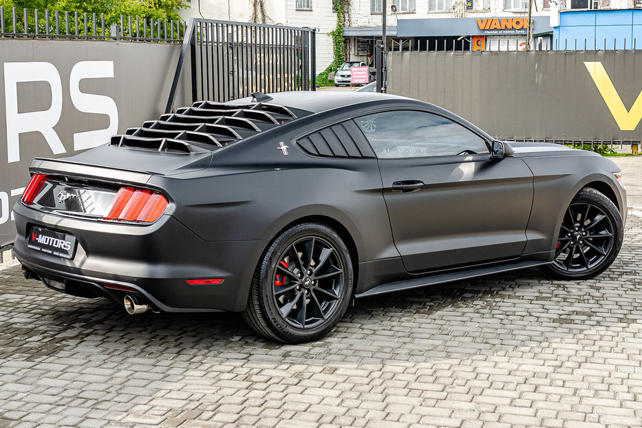 Продам Ford Mustang 2.3 EcoBoost 2015 года в Киеве