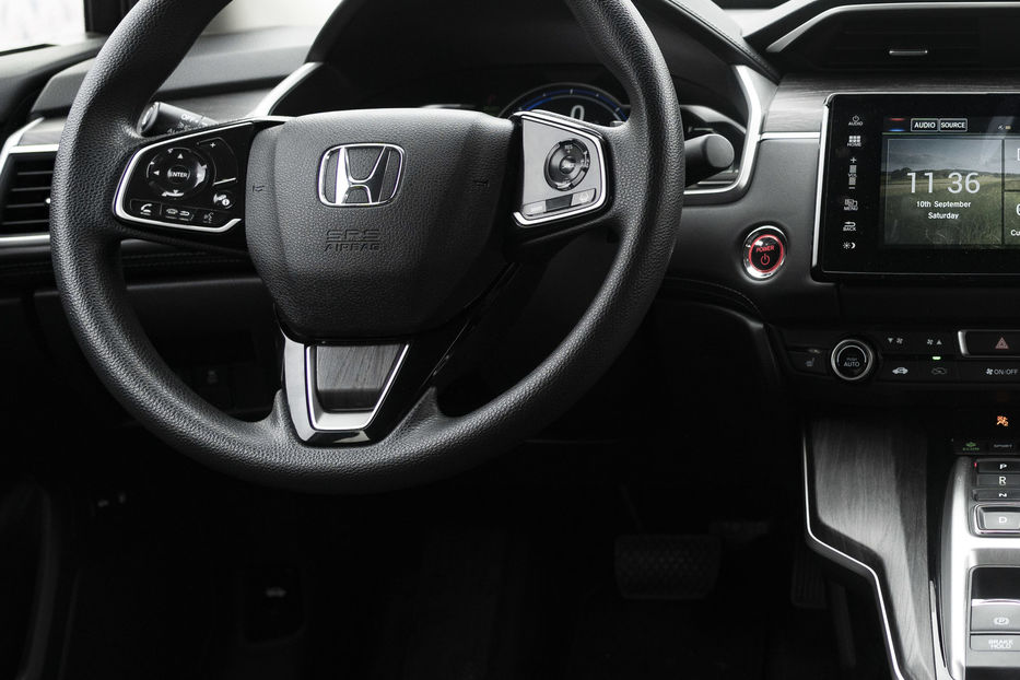 Продам Honda Accord C L A R I T Y 2020 года в Черновцах