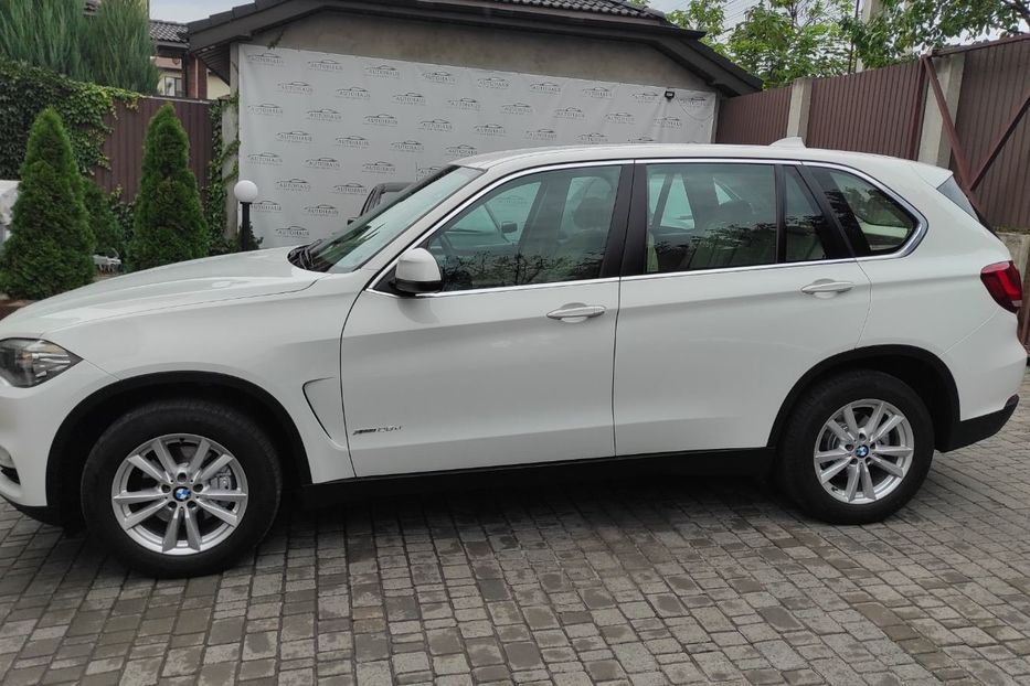 Продам BMW X5 XDrive 25d 2017 года в Киеве