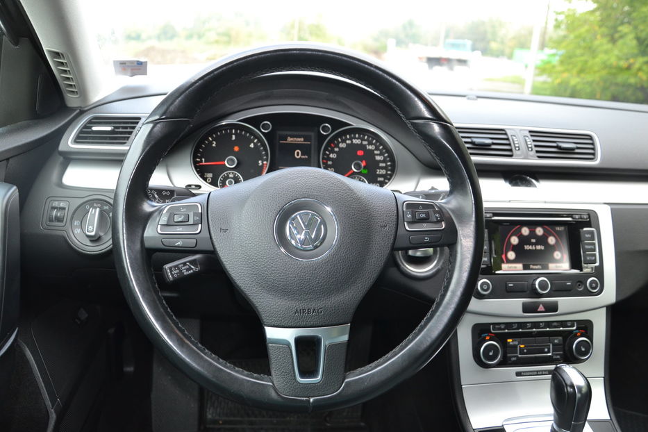 Продам Volkswagen Passat B7 2010 года в Хмельницком