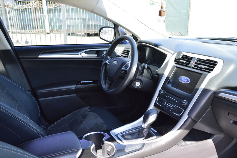 Продам Ford Fusion SE 2015 года в Одессе