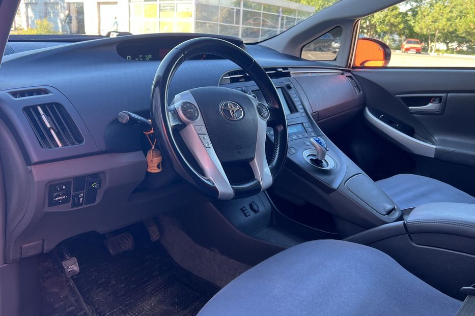 Продам Toyota Prius Full 2012 года в Одессе