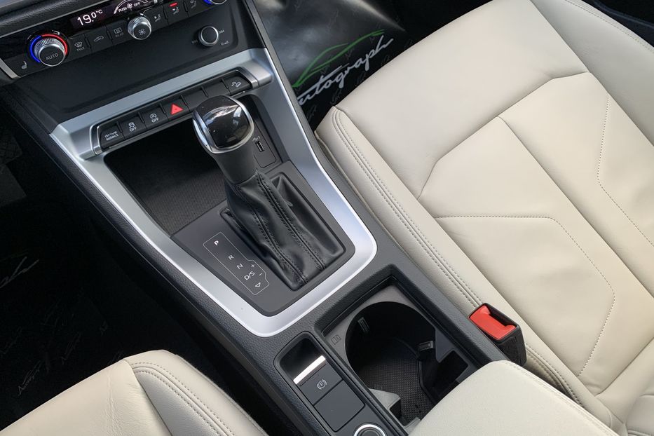Продам Audi A3 45 TFSI S-tronic (230 к.с.) Qu 2019 года в Киеве