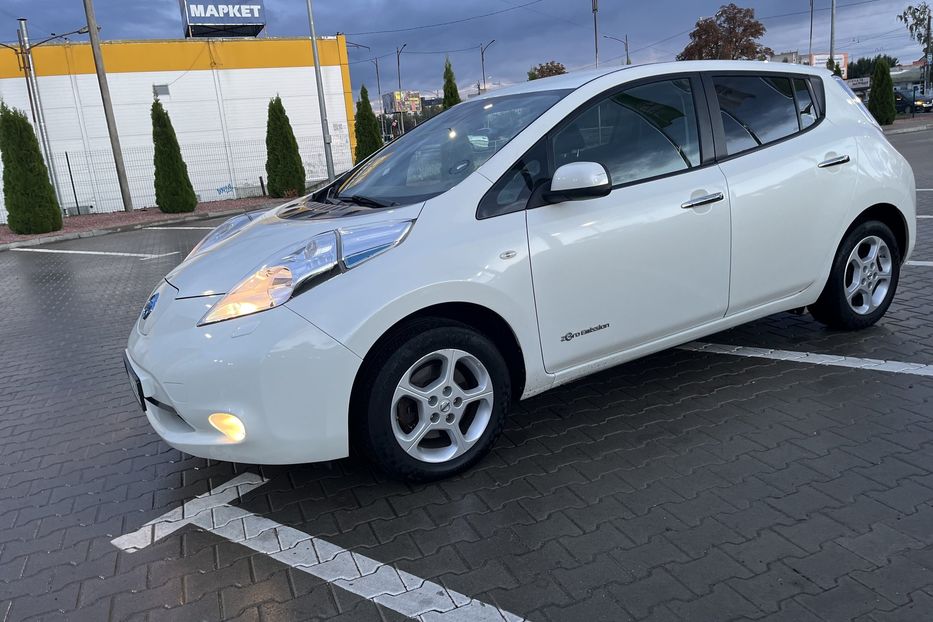 Продам Nissan Leaf 30kw Europe 2016 года в Житомире