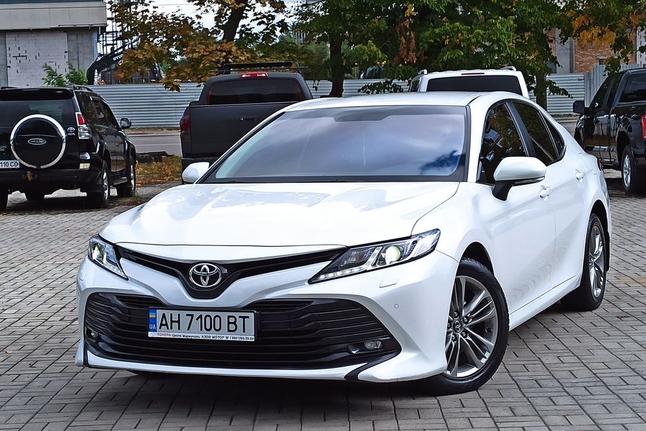 Продам Toyota Camry 2017 года в Днепре