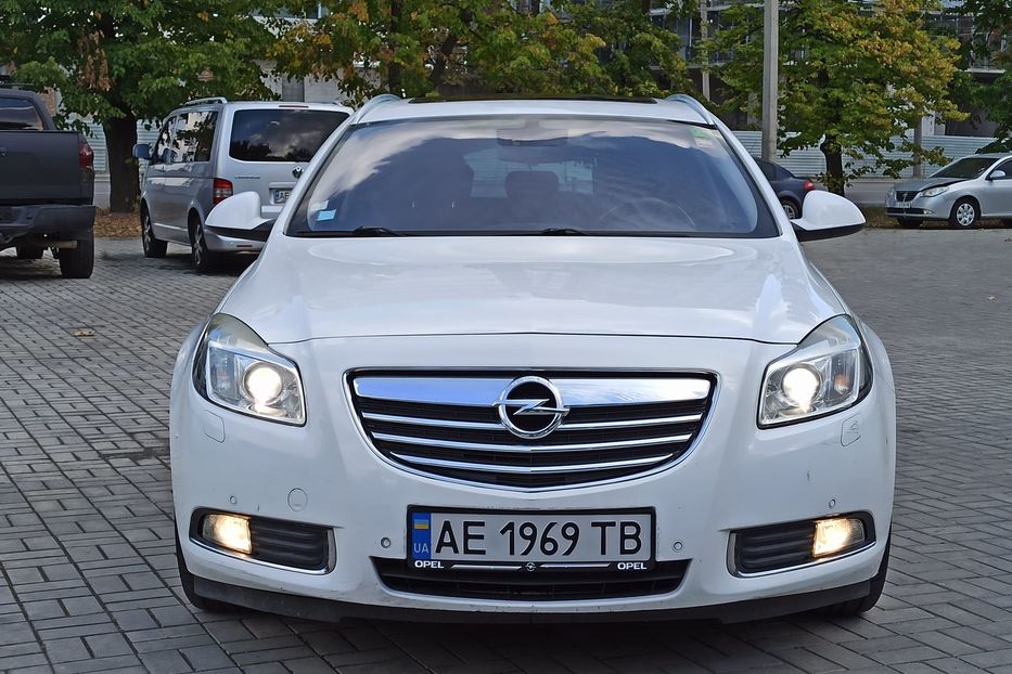 Продам Opel Insignia 2010 года в Днепре