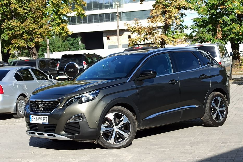 Продам Peugeot 3008 2019 года в Днепре