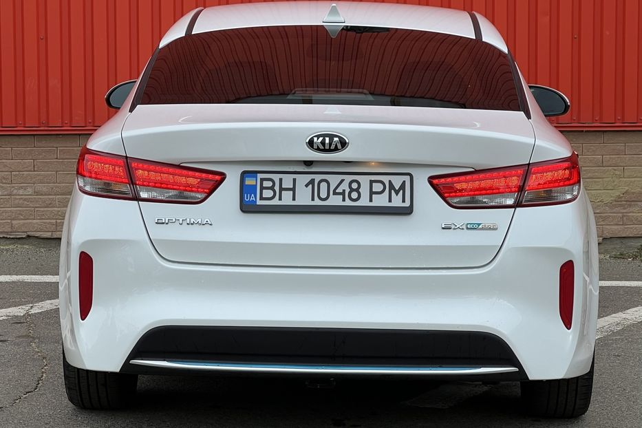 Продам Kia Optima Hybrid plugin 2018 года в Одессе