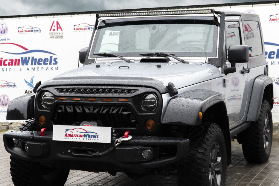 Продам Jeep Wrangler Rubicon 2013 года в Черновцах