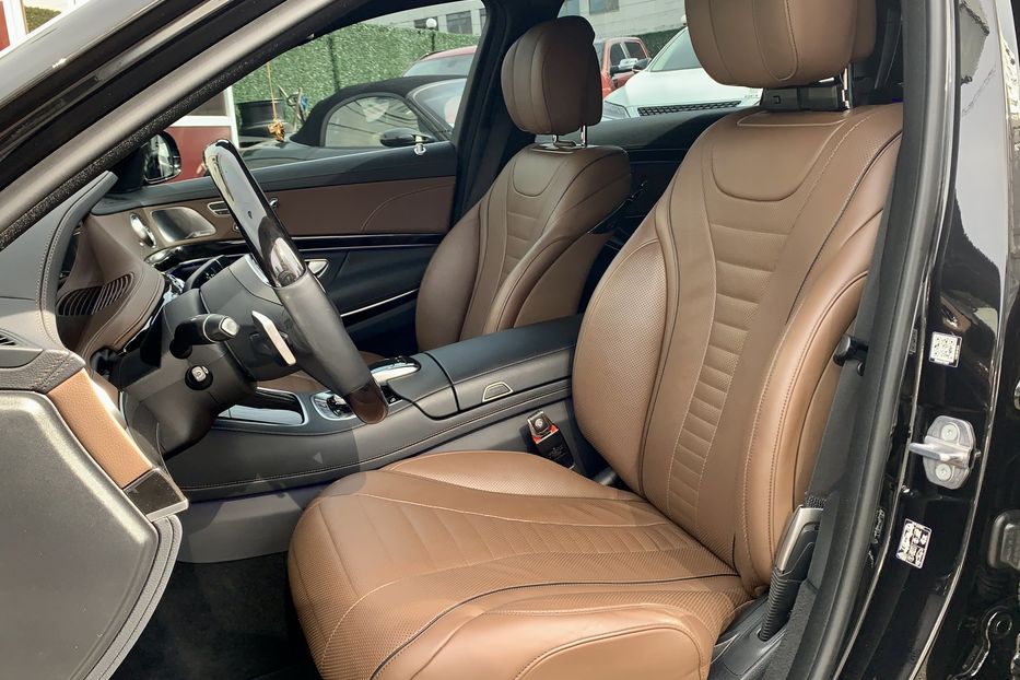 Продам Mercedes-Benz S-Class 400d AMG 4Matic 2019 года в Киеве