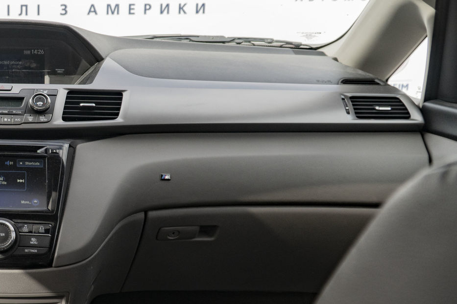 Продам Honda Odyssey  EX-L 2015 года в Черновцах