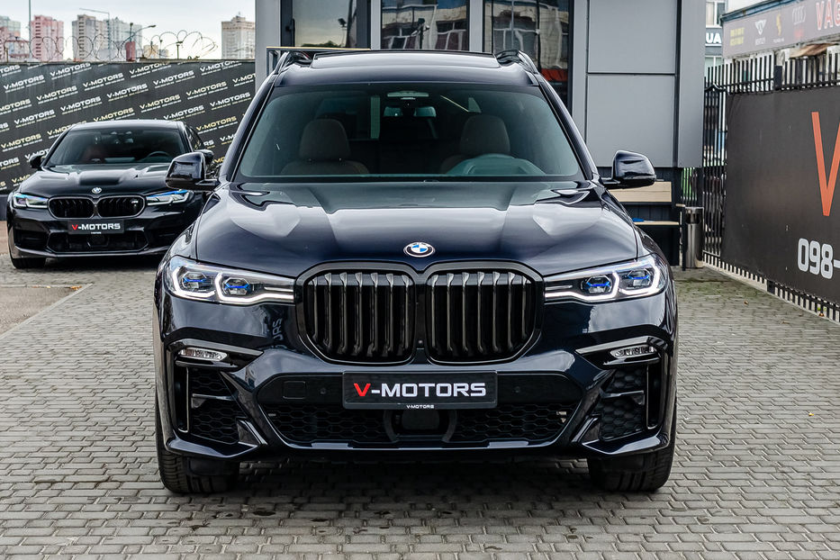 Продам BMW X7 M50d Xdrive 2021 года в Киеве