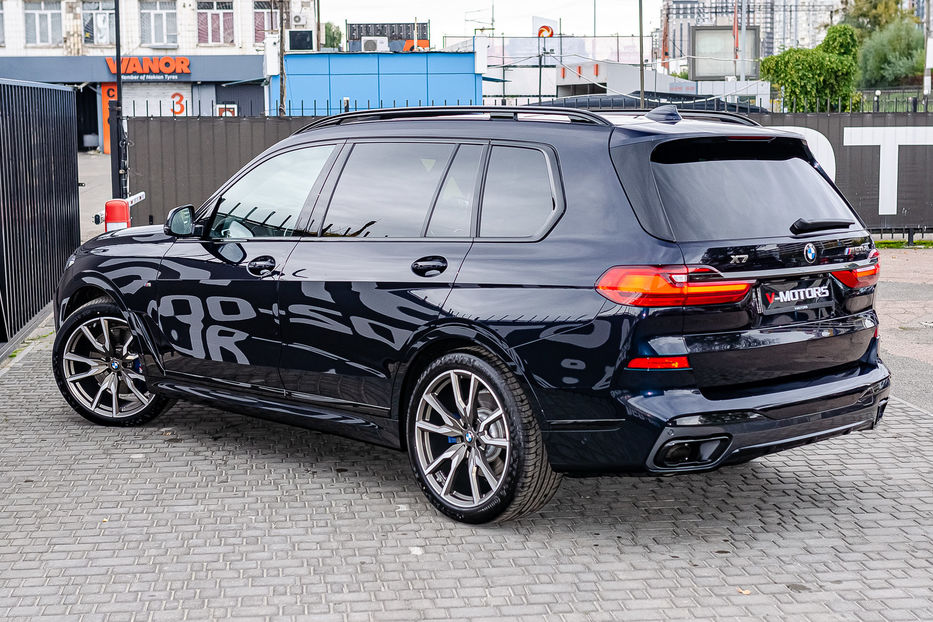 Продам BMW X7 M50d Xdrive 2021 года в Киеве