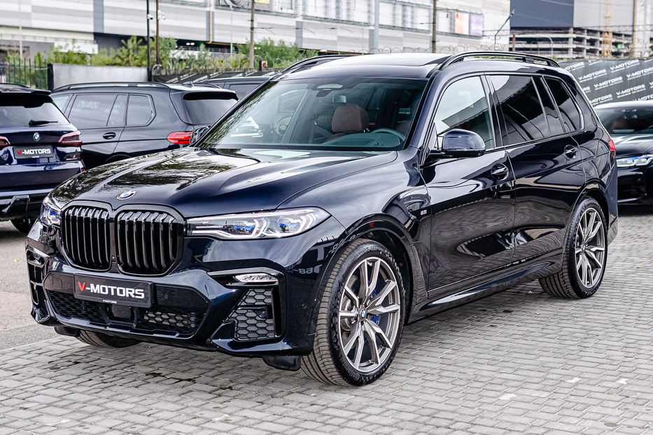 Продам BMW X7 M50d Xdrive 2021 года в Киеве