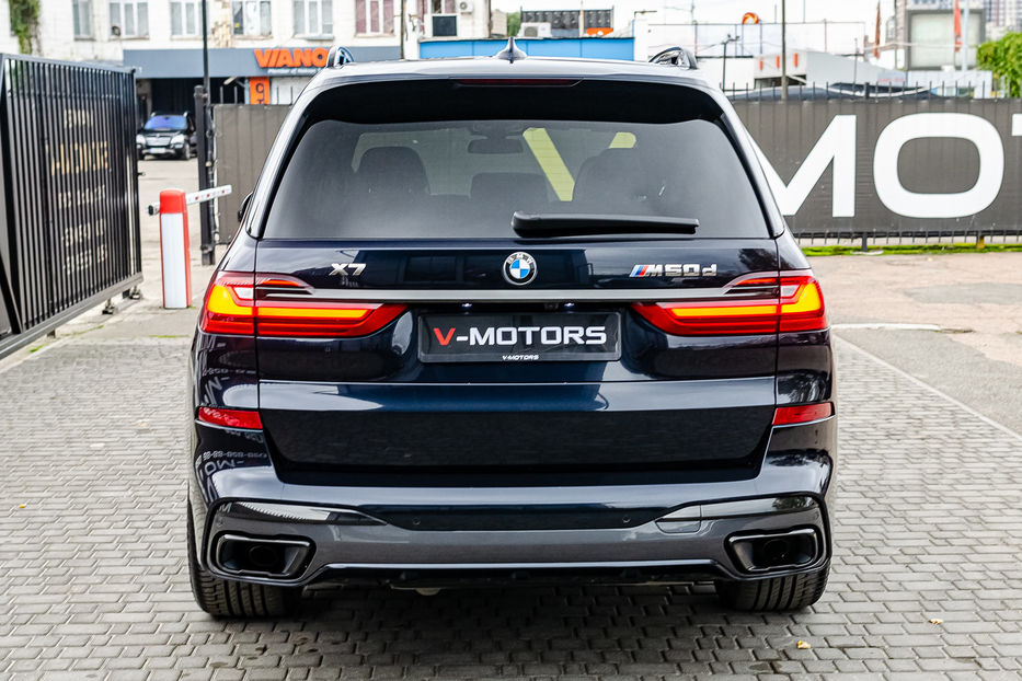 Продам BMW X7 M50d Xdrive 2021 года в Киеве