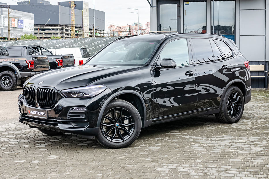 Продам BMW X5 40i Xdrive 2019 года в Киеве