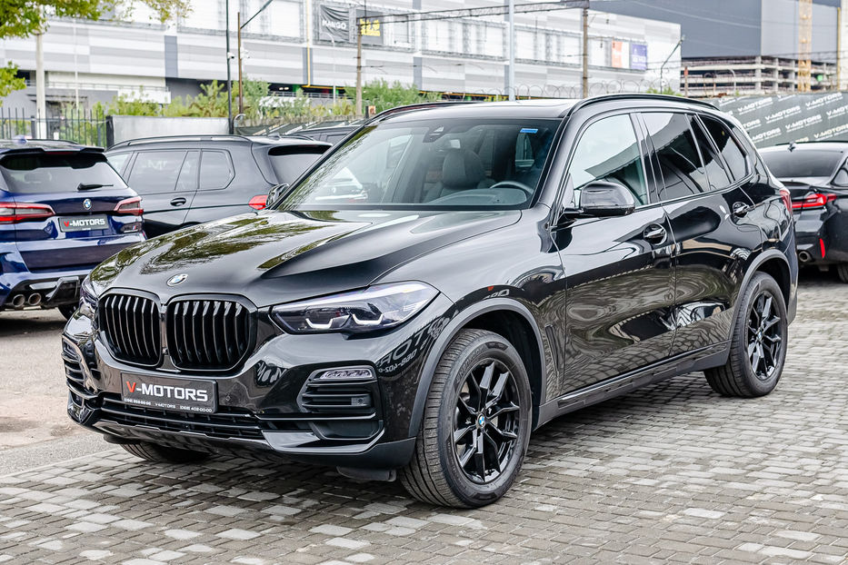 Продам BMW X5 40i Xdrive 2019 года в Киеве