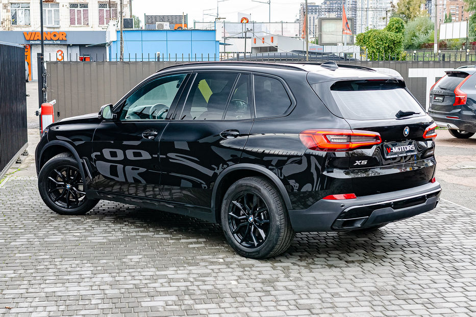 Продам BMW X5 40i Xdrive 2019 года в Киеве