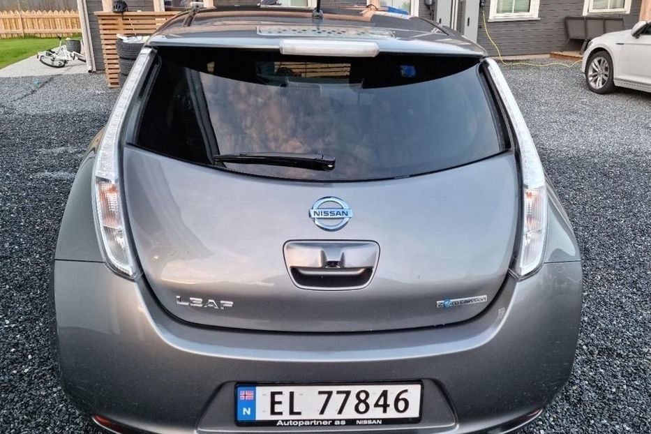 Продам Nissan Leaf BOSE 24KW 2015 года в Житомире