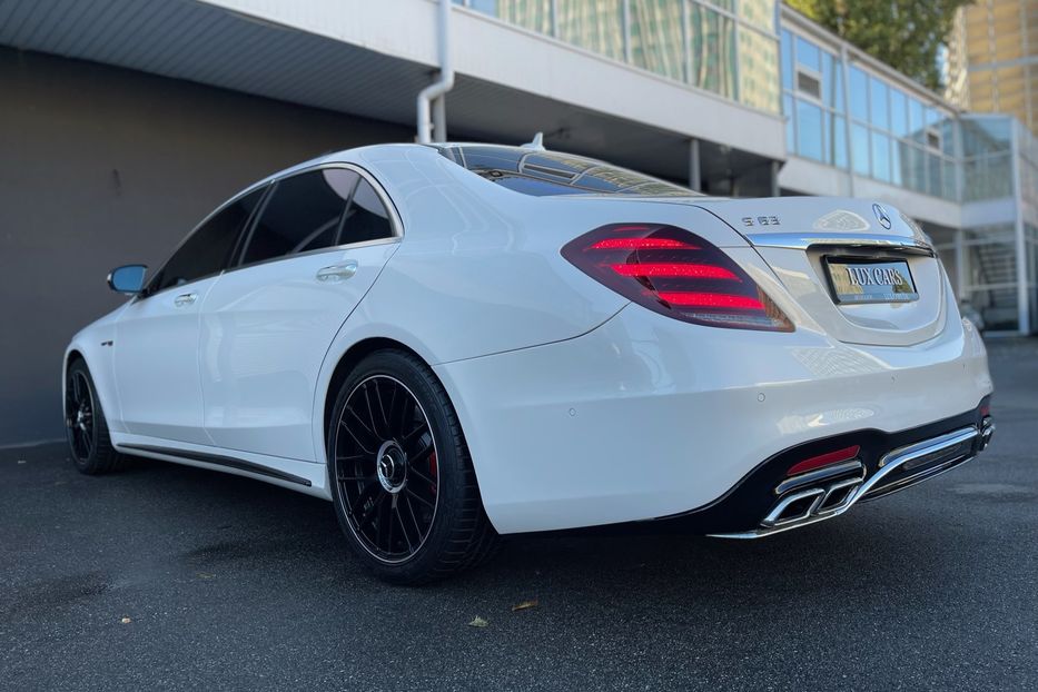 Продам Mercedes-Benz S-Class 63 AMG 2014 года в Киеве